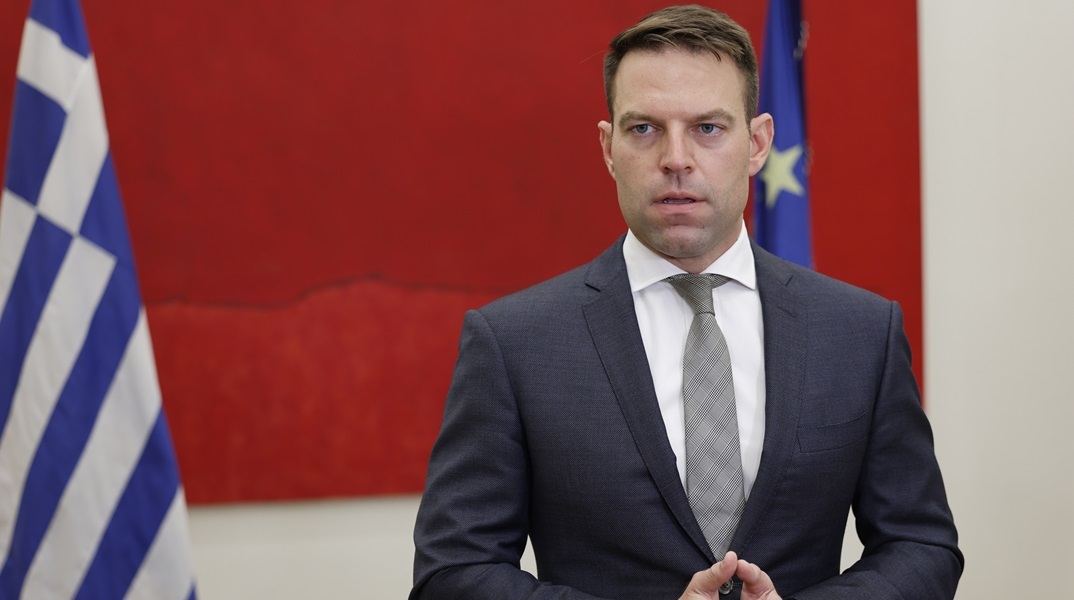 Στέφανος Κασσελάκης: Η απάντησή του στον Παύλο Μαρινάκη