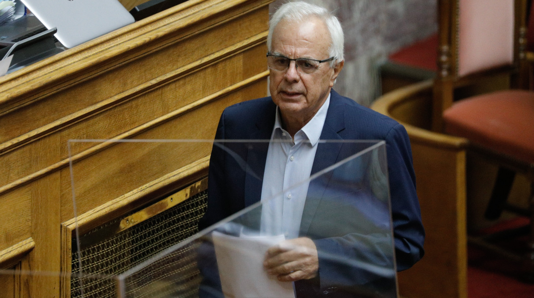 Ο Βαγγέλης Αποστόλου