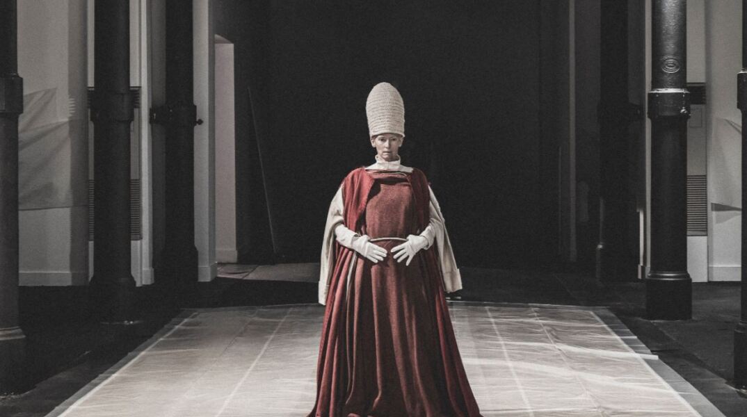 Η Τίλντα Σουίντον στην Αθήνα