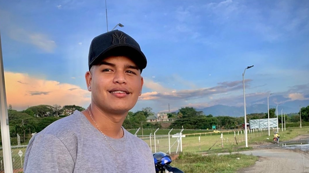 Μαχαιρωμένος βρέθηκε 23χρονος ηθοποιός του Netflix με δεμένα χέρια και πόδια