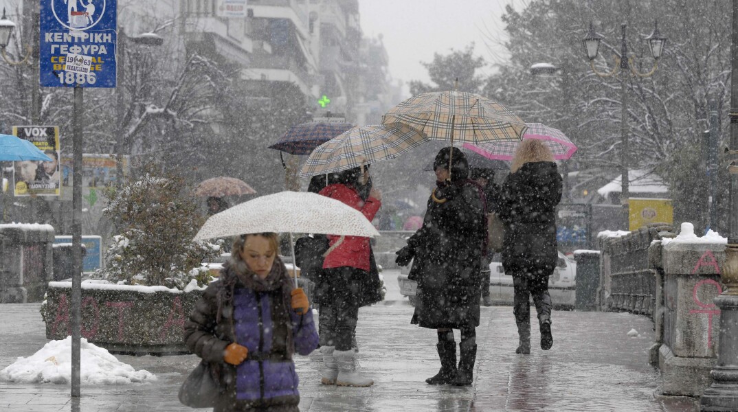 Χιονιάς στα Τρίκαλα