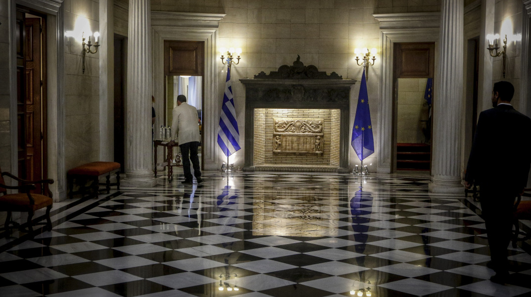 To εσωτερικό του Μεγάρου Μαξίμου