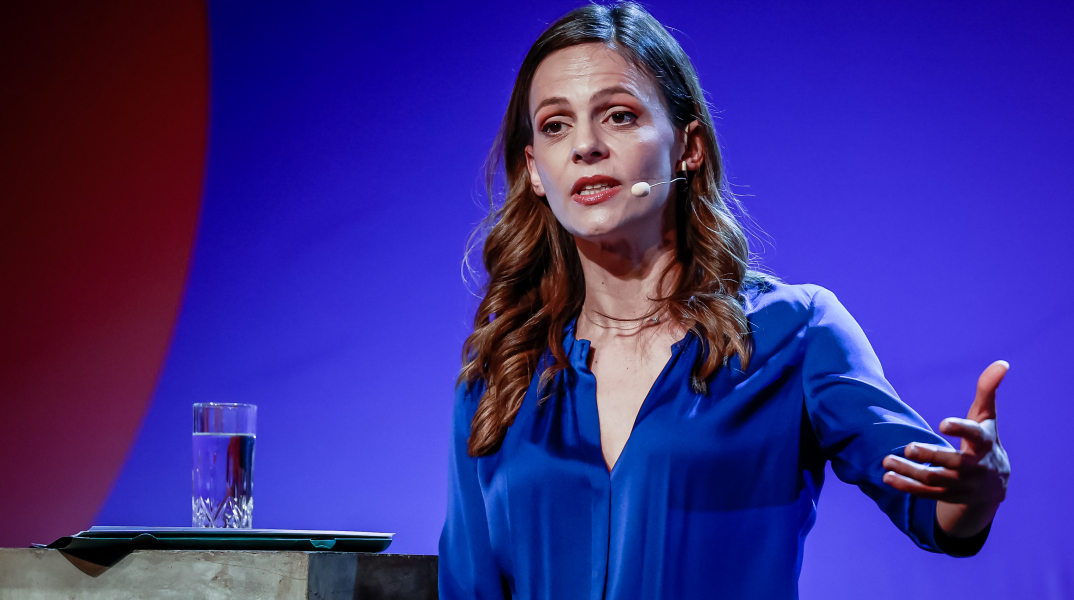 Έφη Αχτσιόγλου