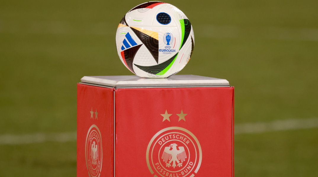 Η μπάλα του Euro 2024