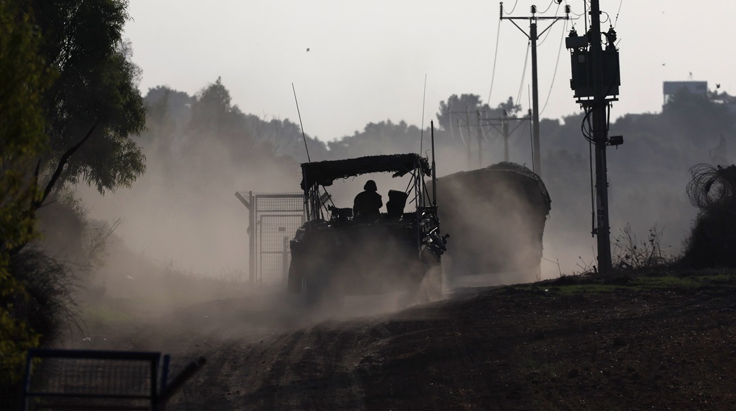 Ισραήλ: Ηθοποιός ερωτικών ταινιών ζήτησε να μπει το όνομα του σε οβίδα που προορίζονταν για την Χαμάς