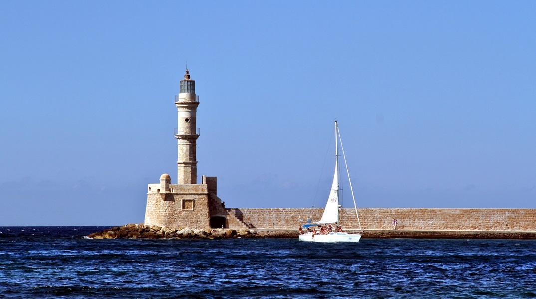 Χανιά: Δύο Αμερικανοί ναύτες υπό την επήρεια αλκοόλ επιτέθηκαν σε δύο ανήλικες