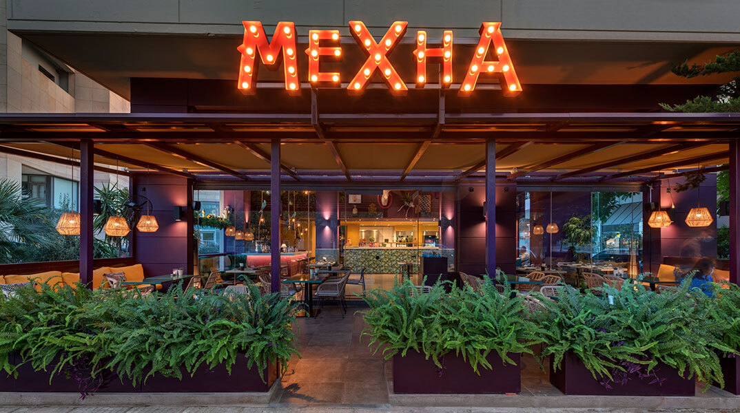 Pre-Xmas Parties στο Mexha με την τεκίλα Rooster Rojo