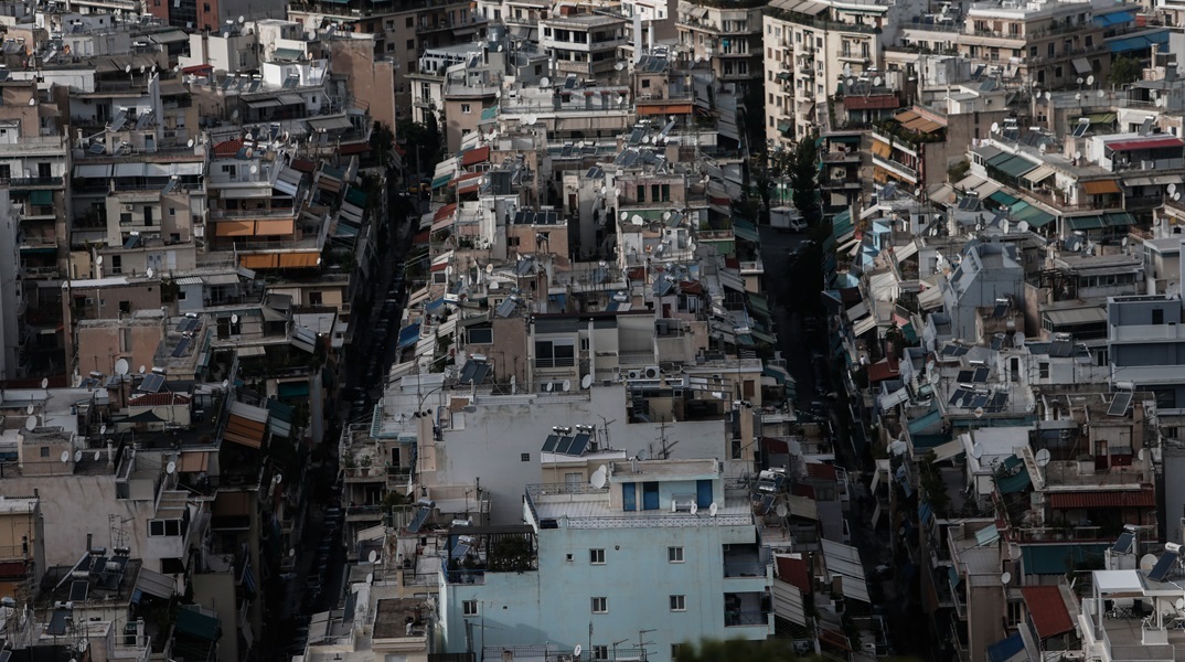 «Τέλος» οι καυστήρες πετρελαίου - φυσικού αερίου στις πολυκατοικίες σύμφωνα με την ΕΕ 