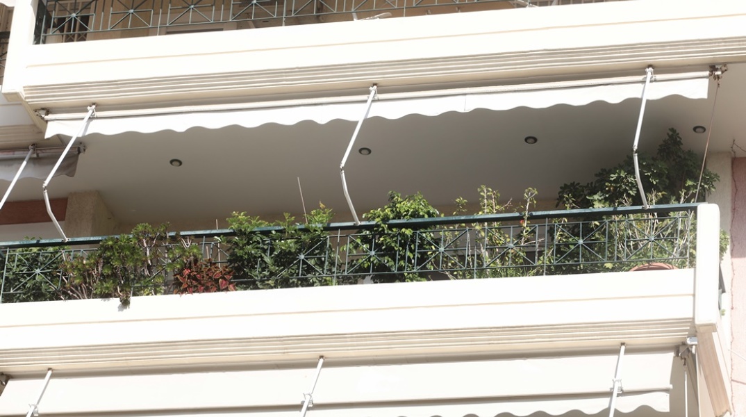 Το σπίτι όπου έγινε το έγκλημα με θύμα τον 16χρονο - Τον τραυμάτισε θανάσιμα με ψαλίδι ο 18χρονος αδελφός του