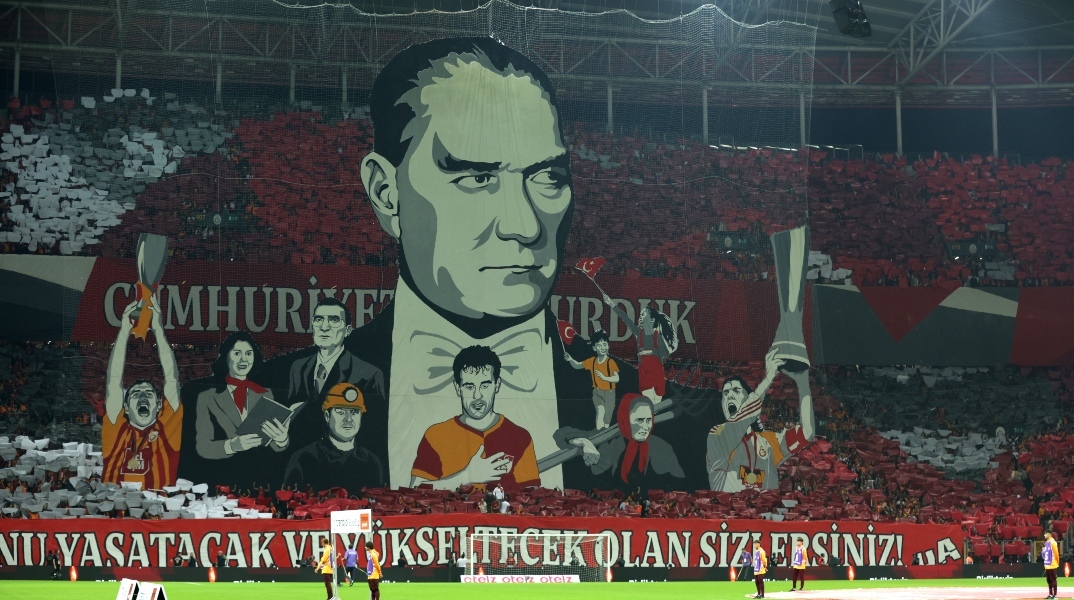 Γαλατάσαραϊ – Φενέρμπαχτσε: Αναβλήθηκε το τουρκικό Super Cup εξαιτίας του Κεμάλ Άκυρο από την Σαουδική Αραβία λόγω απαγορευμένων συμβόλων