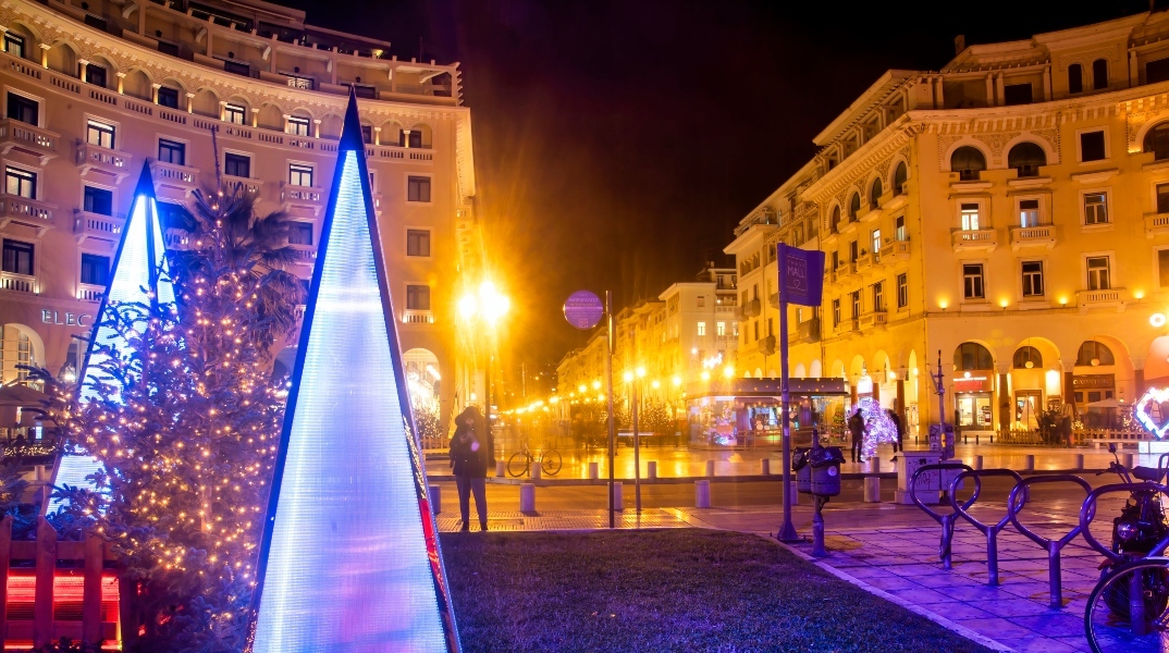 Κορωνοϊός: Στο «κόκκινο» το ιικό φορτίο στην Θεσσαλονίκη 