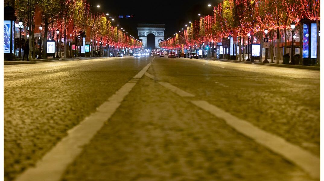 Πρωτοχρονιά: Πάνω από 90.000 αστυνομικοί στους δρόμους της Γαλλίας