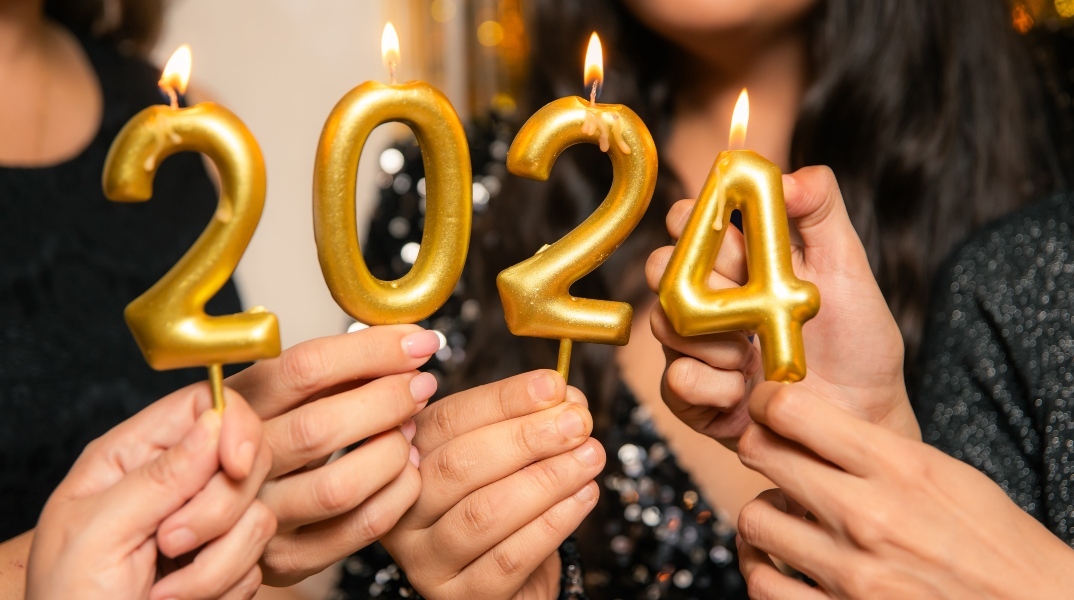 Πρωτοχρονιά  2024: Οι πιο συνηθισμένες αποφάσεις για το νέο έτος και πώς να τις τηρήσετε Ποιο είναι το «φαινόμενο της νέας αρχής»