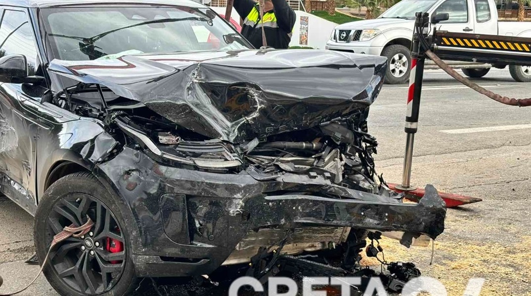 Ένας νεκρός μετά από σφοδρή σύγκρουση δύο ΙΧ στο Ηράκλειο Κρήτης