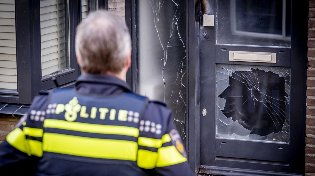 Επεισόδια σε πολλές πόλεις της Ολλανδίας παραμονή της Πρωτοχρονιάς - Πάνω από 200 συλλήψεις 