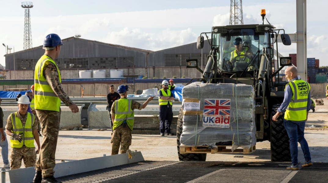 Γάζα: Στην Αίγυπτο η πρώτη θαλάσσια αποστολή βοήθειας από Κύπρο και Βρετανία 