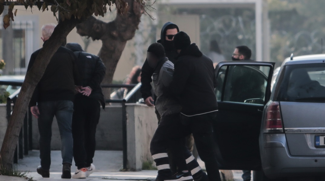 Ξεκινάει τη Δευτέρα η δίκη για την υπόθεση μαστροπείας και βιασμού της 12χρονης στον Κολωνό