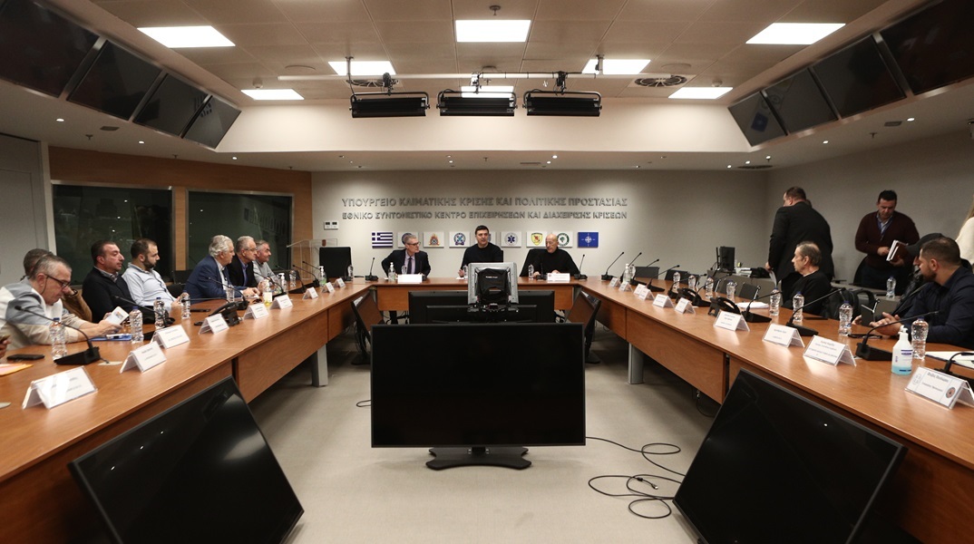 Σύσκεψη Κικίλια με Χαρδαλιά και των νεοεκλεγέντων δημάρχων Αττικής την Πέμπτη