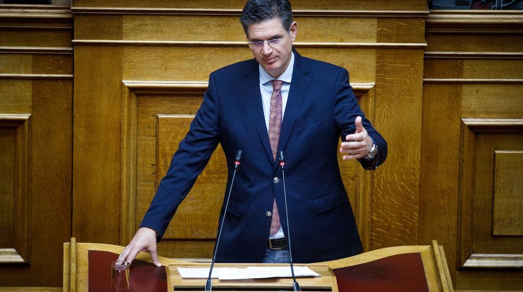 Παραιτήθηκε από τομεάρχης Παιδείας του ΣΥΡΙΖΑ η Αθηνά Λινού