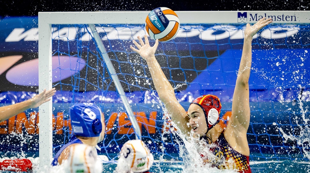 Η Ισπανία άφησε εκτός τελικού την εθνική γυναικών από το ευρωπαϊκό πρωτάθλημα υδατοσφαίρισης