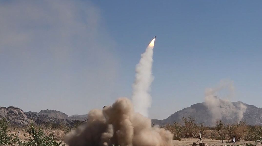 Xούθι: Ανέλαβαν την ευθύνη για την επίθεση εναντίον ελληνόκτητου πλοίου