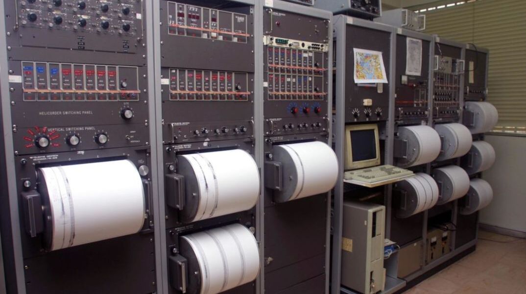 Σεισμός αισθητός στην Αθήνα έντασης 4,6 ρίχτερ – Ανατολικά της Κύμης το επίκεντρο