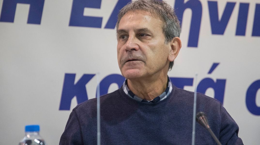 O Γιώργος Νταλάρας προκάλεσε μπαράζ αντιδράσεων με τις δηλώσεις του 