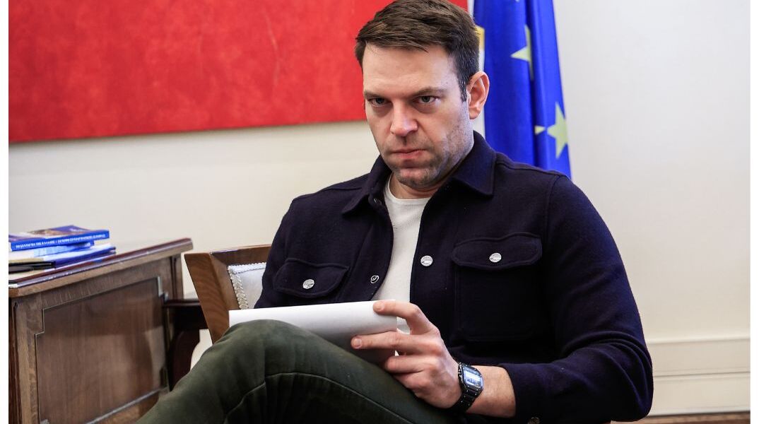 Iωάννα Κολοβού: Ο Κασσελάκης της προσφέρει το πατρικό του