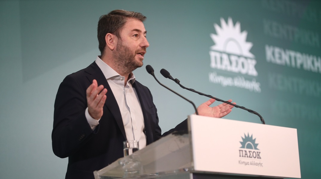 Ενστάσεις βουλευτών του ΠΑΣΟΚ για το γάμο ομόφυλων ζευγαριών