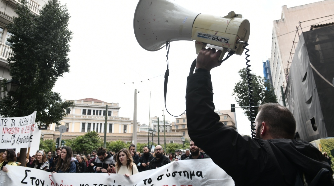 ΓΣΕΕ: 24ωρη γενική απεργία κήρυξε για τις 17 Απριλίου