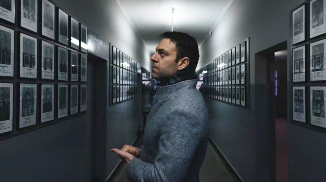 Κασσελάκης από το Άουσβιτς: Ο αγώνας απέναντι στο μίσος και τη μισαλλοδοξία είναι διαρκής