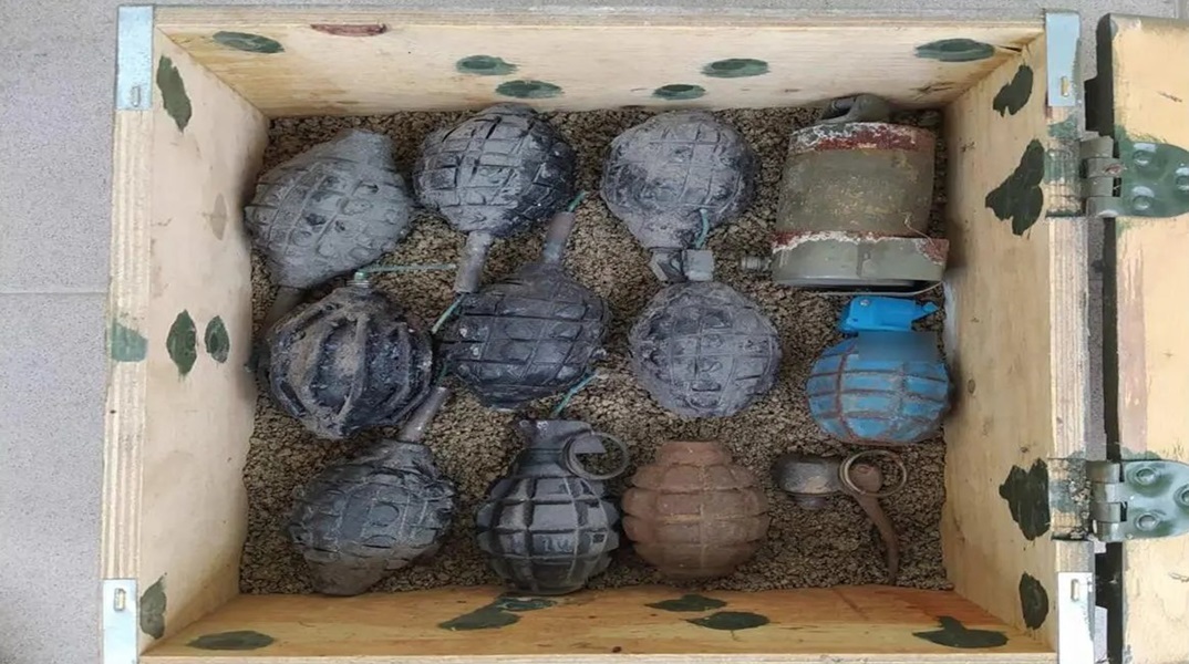 «Οπλοστάσιο» στη Φλώρινα: Ζευγάρι είχε στην οικία του 29 όπλα και 72 κιλά πυρίτιδας