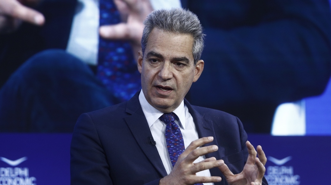 Συρίγος για γάμο ομόφυλων: Προσωπικά θα επιλέξω την αποχή 