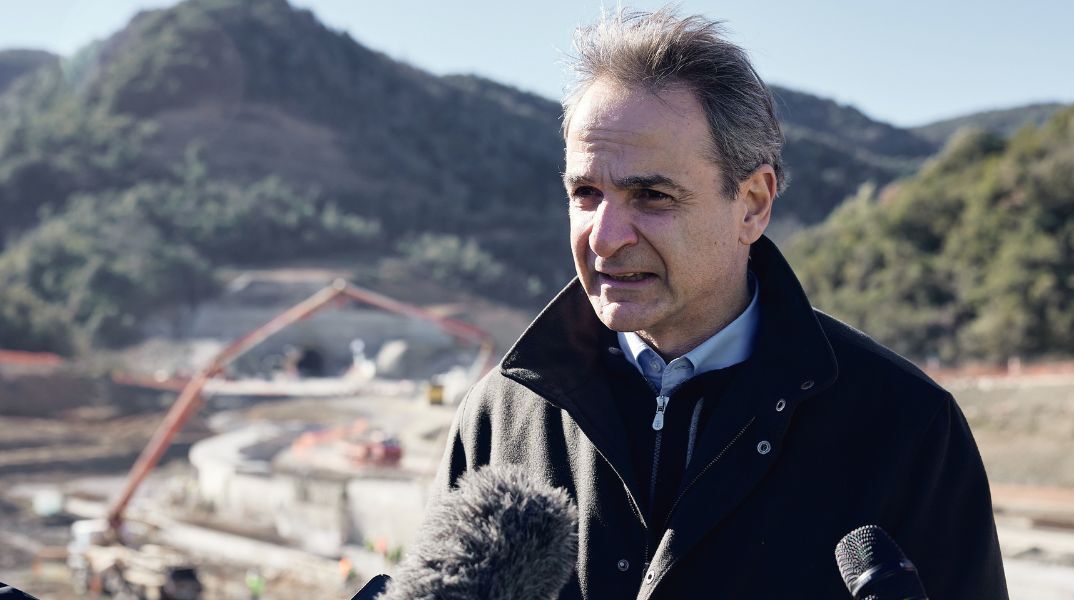 Τα μαλλιά του πρωθυπουργού κάνουν τα δικά τους μερικές φορές...