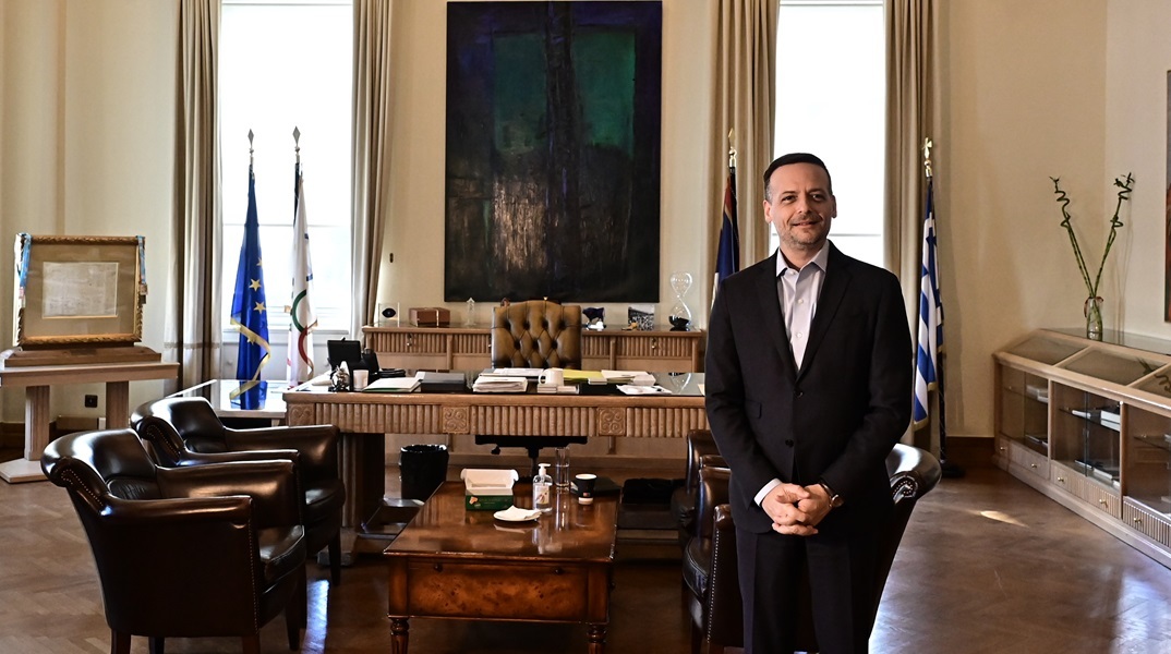 Χάρης Δούκας: Να μην προχωρήσουν τα κυβερνητικά σχέδια για συρρίκνωση και κατάργηση των Κέντρων Πρόληψης των Εξαρτήσεων