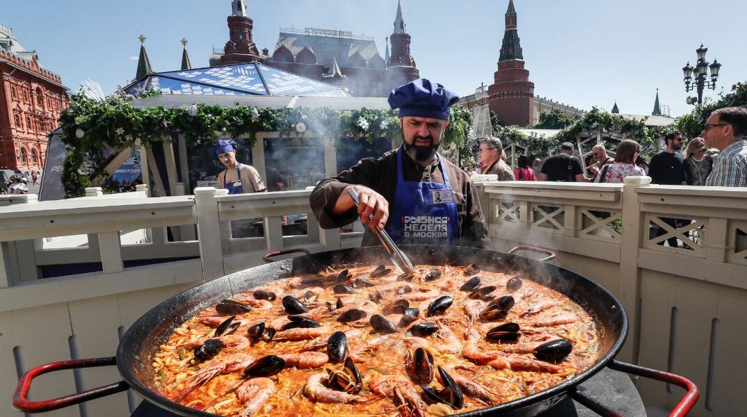 Ισπανία: Κραυγή αγωνίας των αγροτών για εξαφάνιση της παέγιας