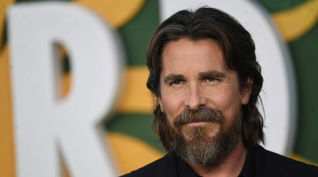 Ο Κρίστιαν Μπέιλ σχεδιάζει την ανέγερση 12 ανάδοχων κατοικιών στην Καλιφόρνια