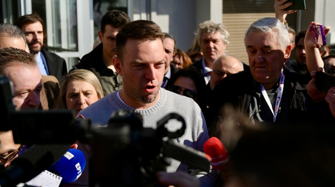 Κασσελάκης στο TRT: Η σχολάζουσα αγροτική γη πρέπει να αναδιανεμηθεί