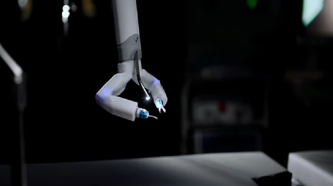 Έφτασε στο Διεθνή Διαστημικό Σταθμό το ρομπότ που θα εκτελεί προσομοιωμένες χειρουργικές επεμβάσεις