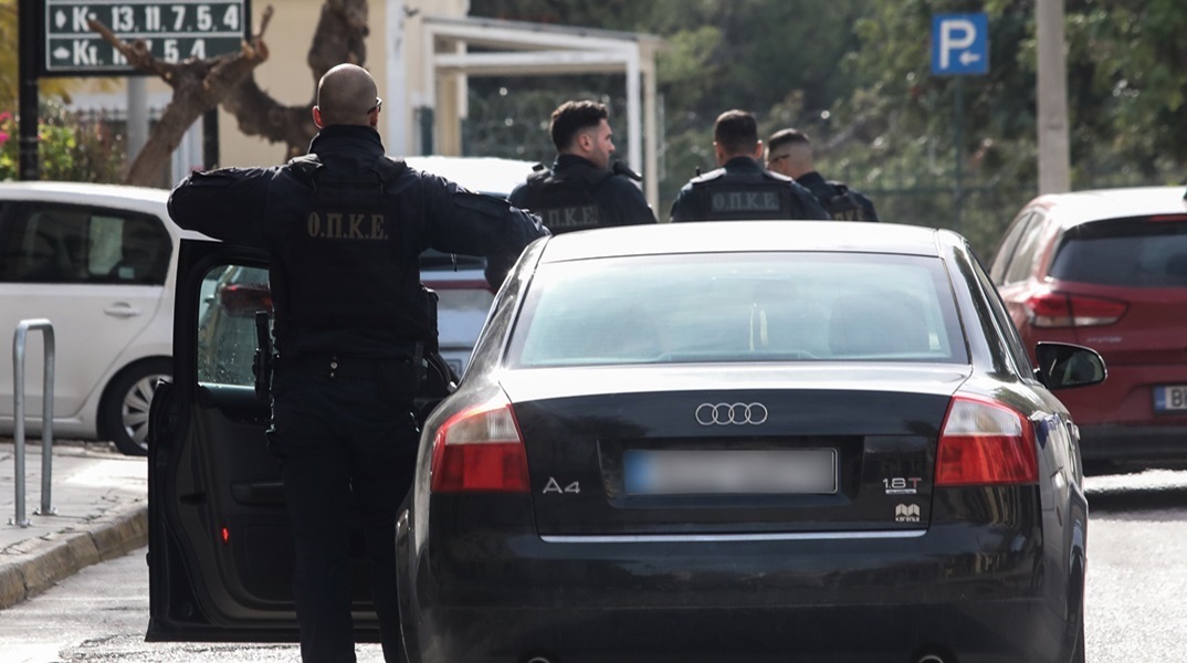 «Φτιάχνουν βόμβα» η πληροφορία που είχε η ΕΛ.ΑΣ. για τους «4» συλληφθέντες για εκρηκτικά