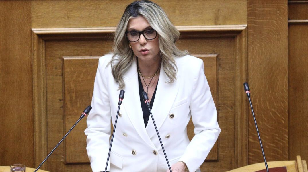 Άννα Καραμανλή: Καταψηφίζει το νομοσχέδιο για την ισότητα στον γάμο