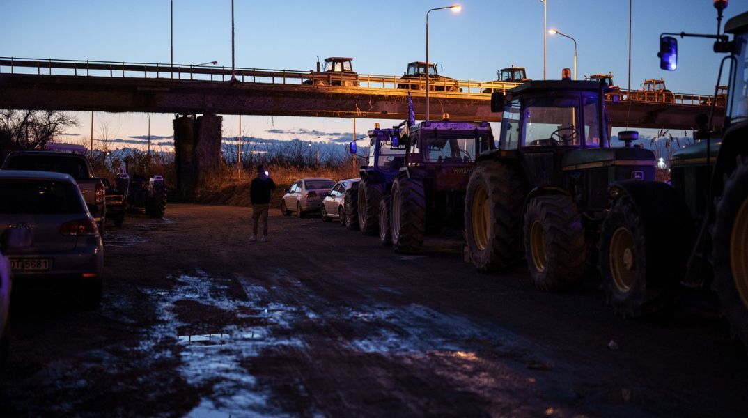 Οι αγρότες θα κατέβουν με τα τρακτέρ στην Αθήνα