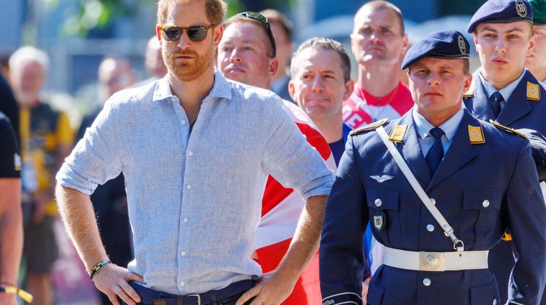 Πρίγκιπας Χάρι: «Η ασθένεια του πατέρα μου μας φέρνει πιο κοντά»