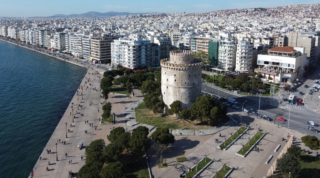 Αναβιώνει στη Θεσσαλονίκη η καρναβαλική παρέλαση μετά από 60 χρόνια 