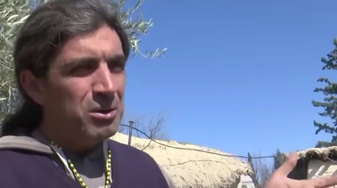 Ξεσαλώνει το Χ με την τηλεργασία του «παλαιοχριστιανού» - «Με περιστέρι έστελνε τα e-mail»