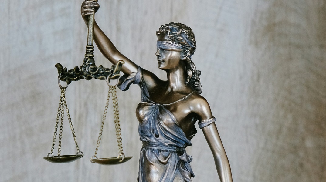 Ψηφίστηκε ο νέος ποινικός κώδικας: «ΝΑΙ» επί της αρχής από ΝΔ, «Όχι» Αντιπολίτευσης