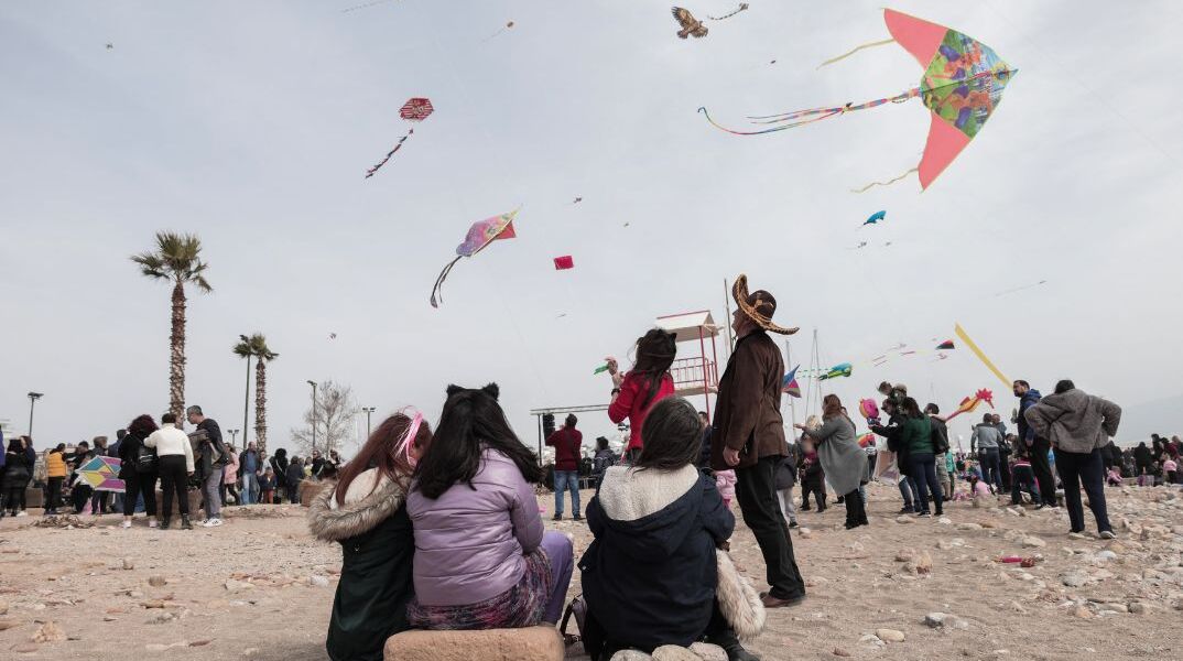 Αργίες 2024: Πότε πέφτουν Τσικνοπέμπτη και Καθαρά Δευτέρα