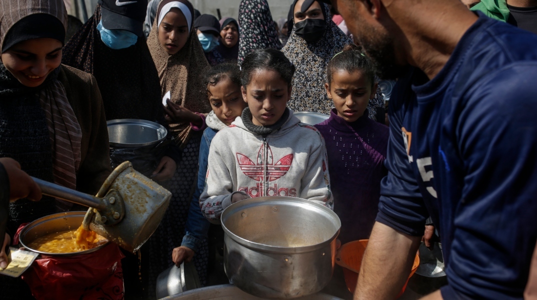 Ο ΟΗΕ κατηγορεί το Ισραήλ ότι μπλοκάρει ακόμη περισσότερο τη βοήθεια προς τη Γάζα
