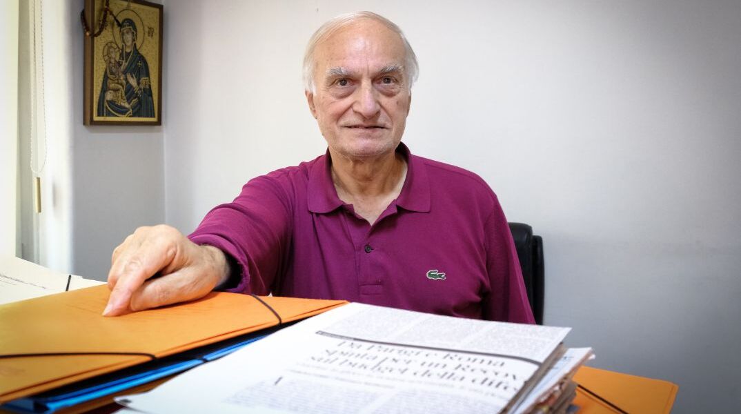 Μανώλης Μαυρομμάτης: Tραχειοστομία στον ίδιο και τη σύζυγο του