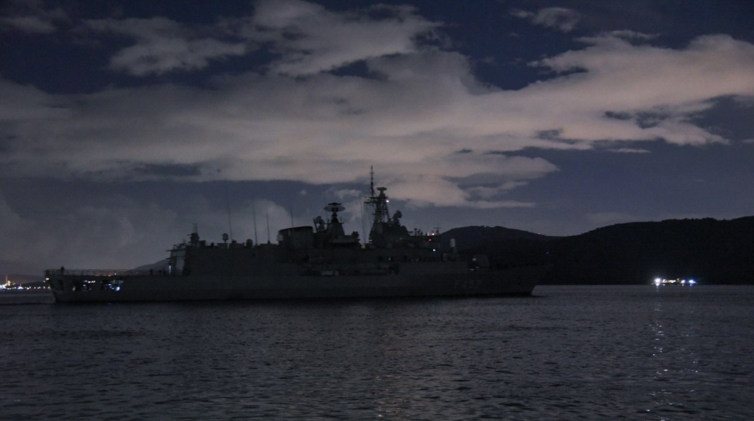 Η φρεγάτα «Ύδρα» έφτασε στην Ερυθρά Θάλασσα για την επιχείρηση «Aspides»